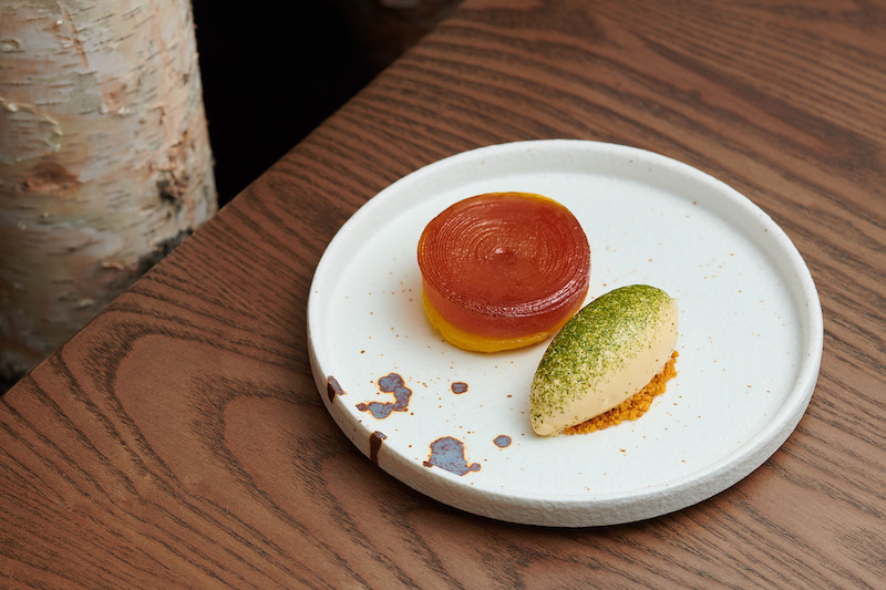 在香港的米其林餐厅用餐,在香港的豪华正餐