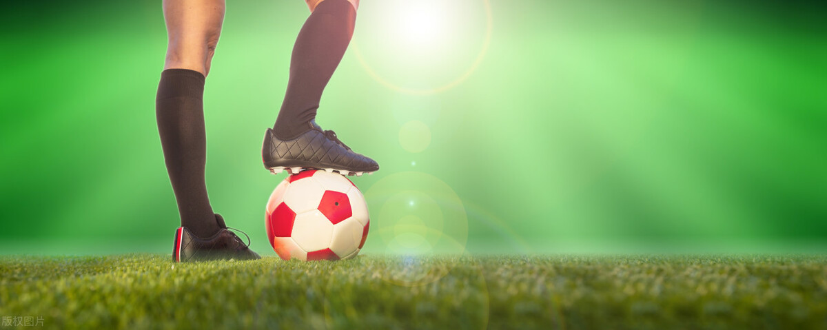 难道中国足球界只有一个李铁吗？