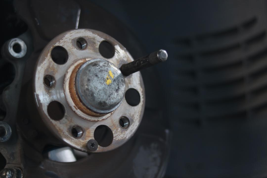 奔驰w212翻新改造全过程,奔驰w212老车翻新