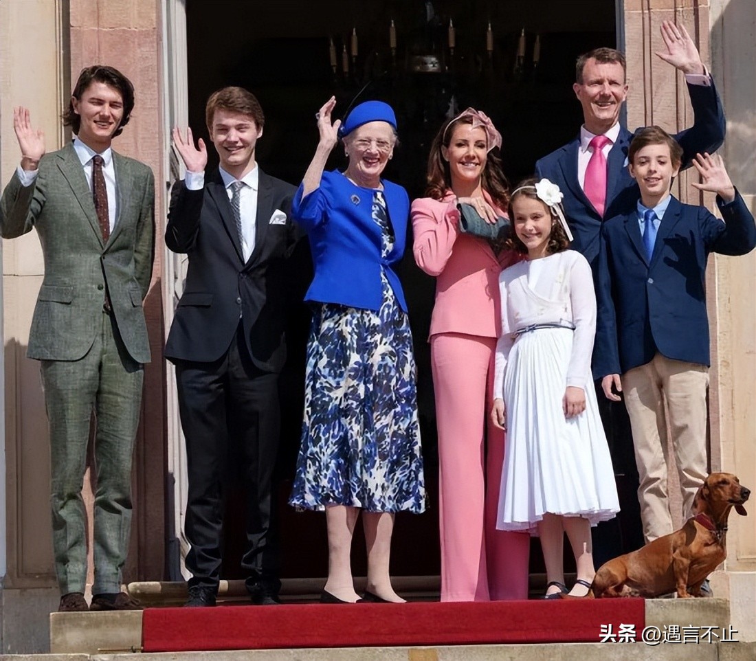 丹麦村里的小叔子爱上了嫂子？大女主女王：我从不信八卦和童话