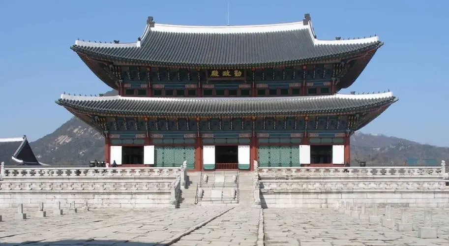 朝鲜建筑发展,朝鲜古建筑和现代建筑的结合