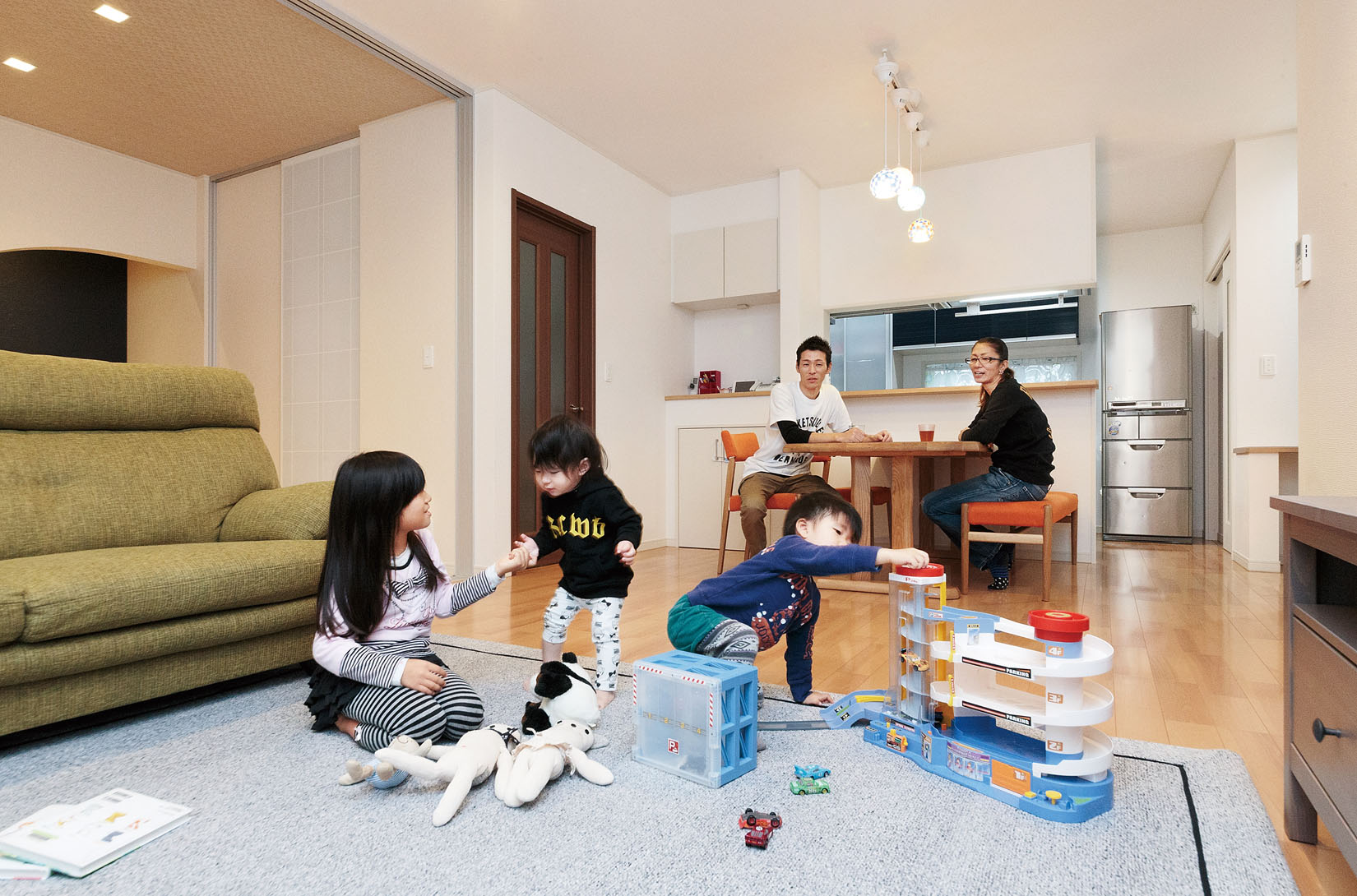 日本平均几年的收入能买到房子,日本家庭1000万收入