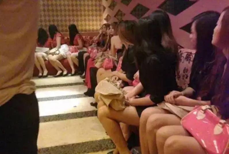 北漂女孩租老人房,北漂女孩1000块钱的出租屋生活