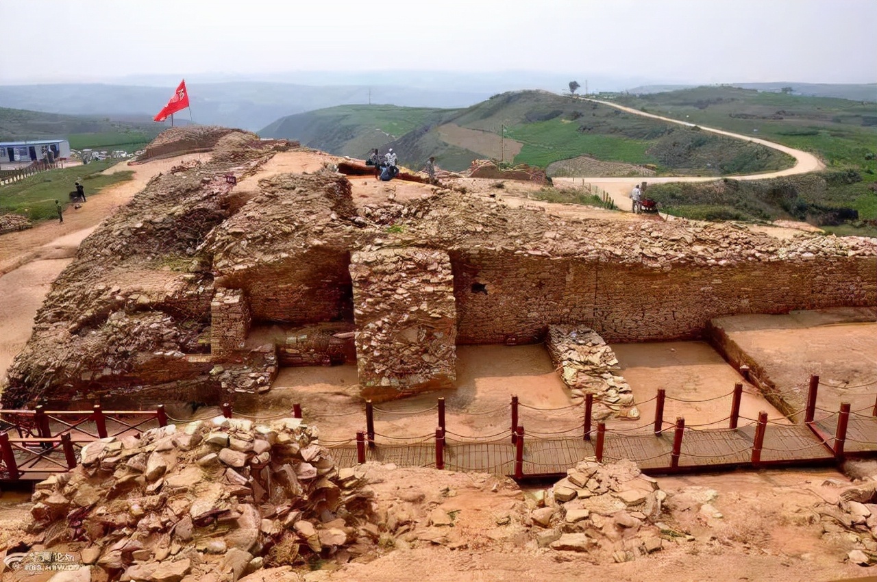 石峁遗址再现四千年前的古老陕西,中国石峁城址揭开4000年前的秘密