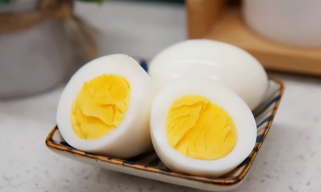 每天吃一个鸡蛋心血管会怎样,研究结果表明每天吃一颗鸡蛋