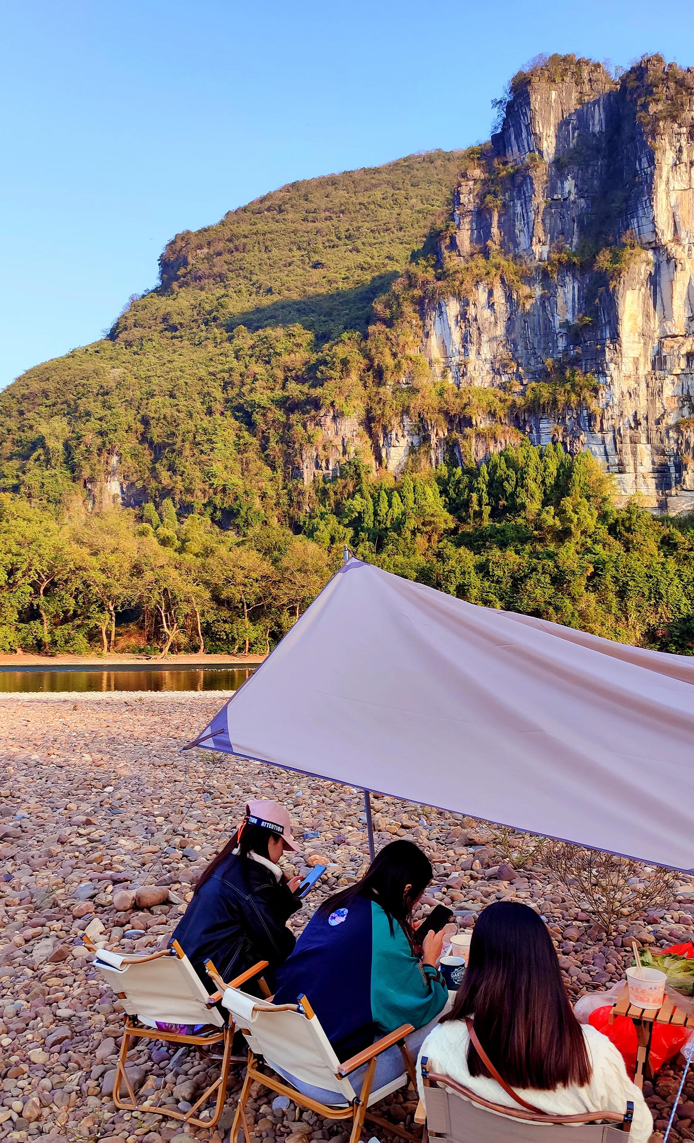 桂林漓江杨堤风景,桂林月亮岛在哪里