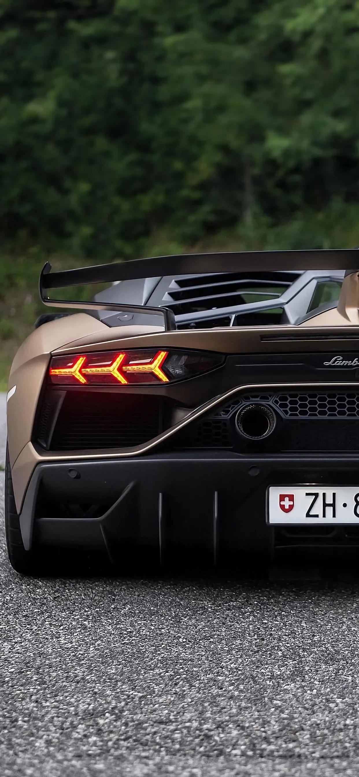 世界名车全屏图片,名车壁纸超清4k手机壁纸