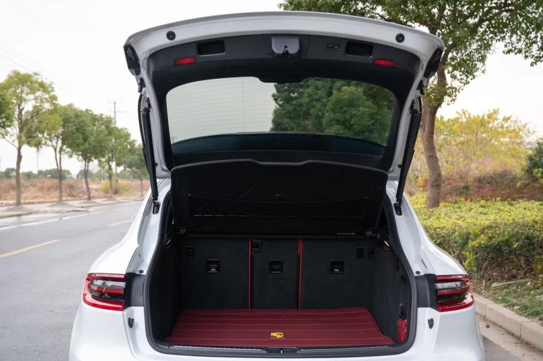 macan turbo二手车多少钱 (macan turbo 3.6t优缺点)