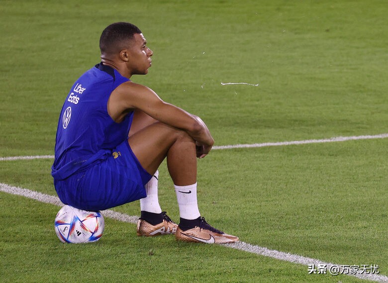 卡塔尔世界杯足球巨星排名前十名,卡塔尔世界杯去看的明星