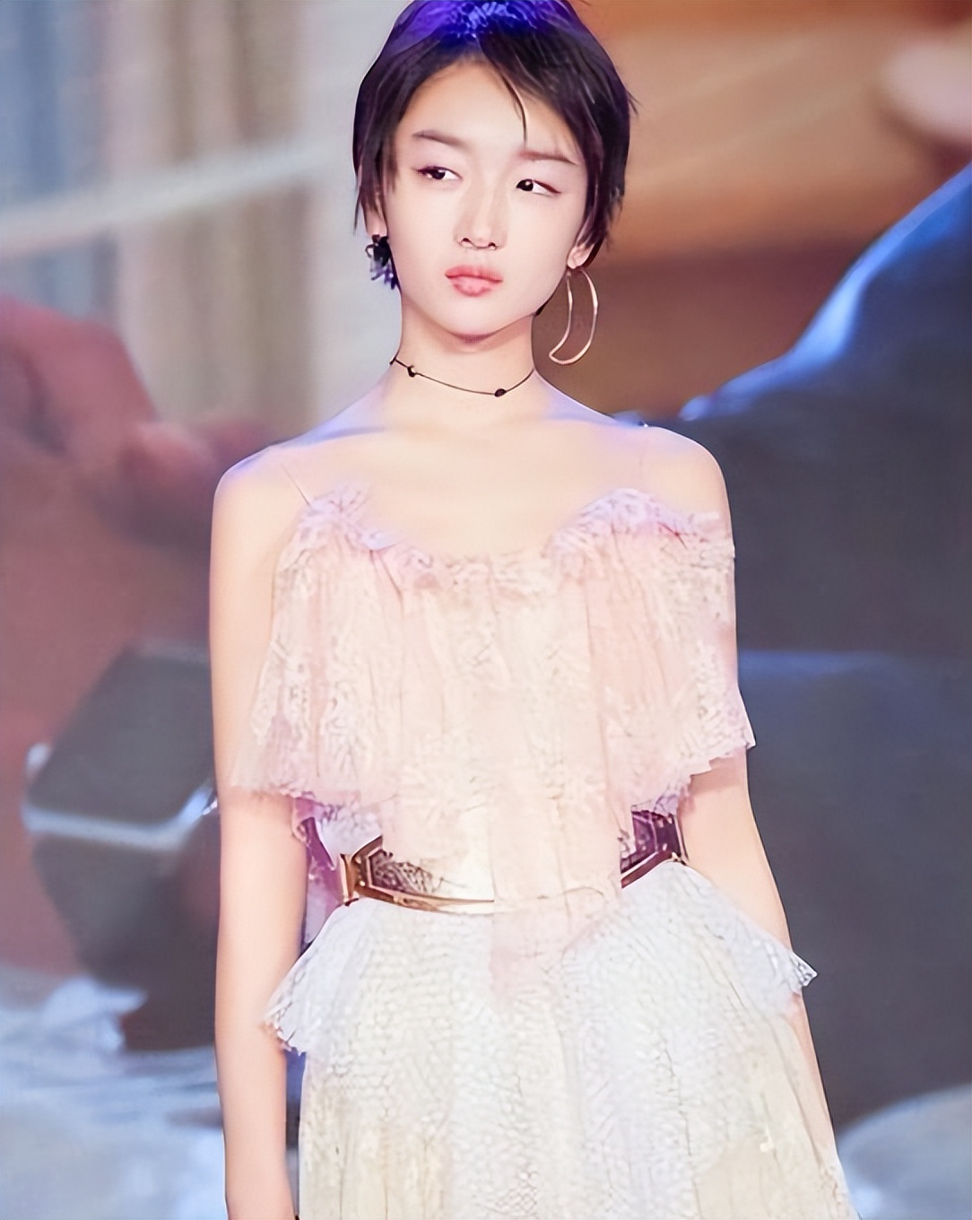 10位颜值巅峰的女星今昔对比,十位素颜女星前后对比