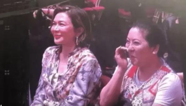 豪横富二代遇上拜金女彩礼50万,豪横富二代遇上拜金女50万彩礼