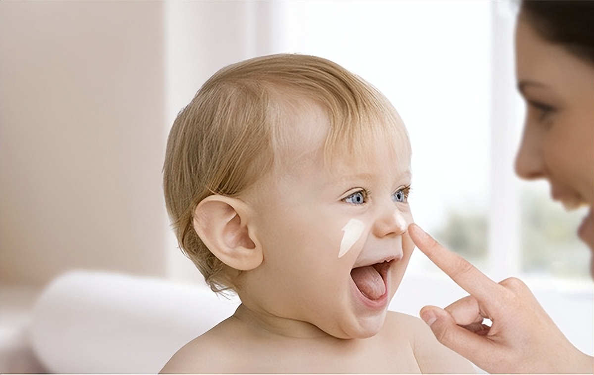 滋润宝宝霜推荐,德国哈罗闪婴儿温和护肤霜