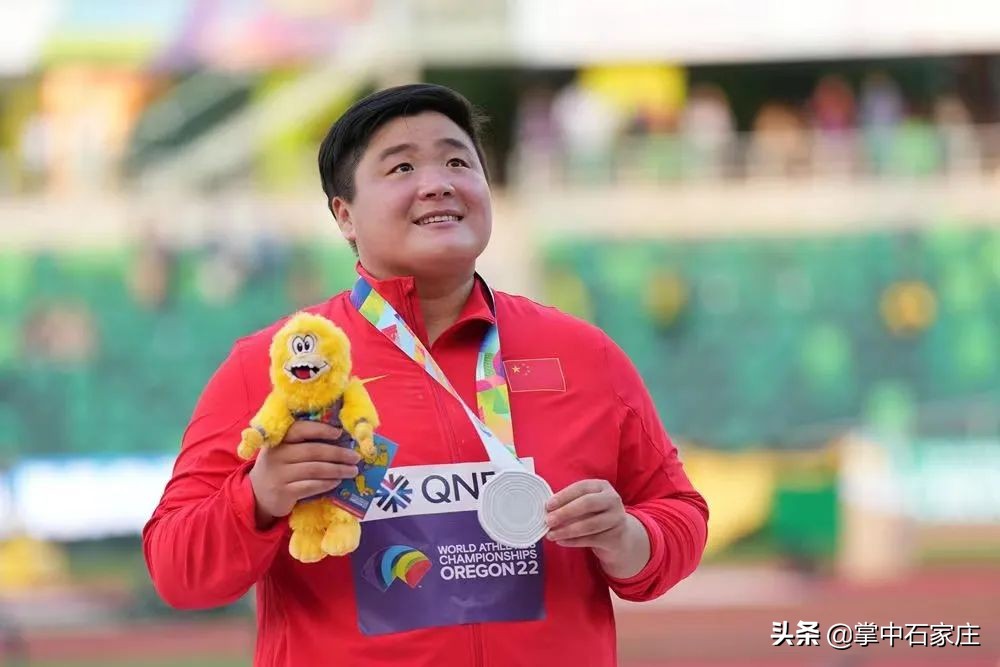 女子铅球巩立姣夺冠比赛回顾,巩立姣夺得世锦赛女子铅球金牌