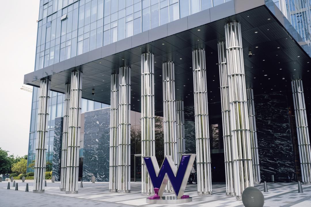 这世界是个巨大的游乐场,这世界就是巨大的游乐场