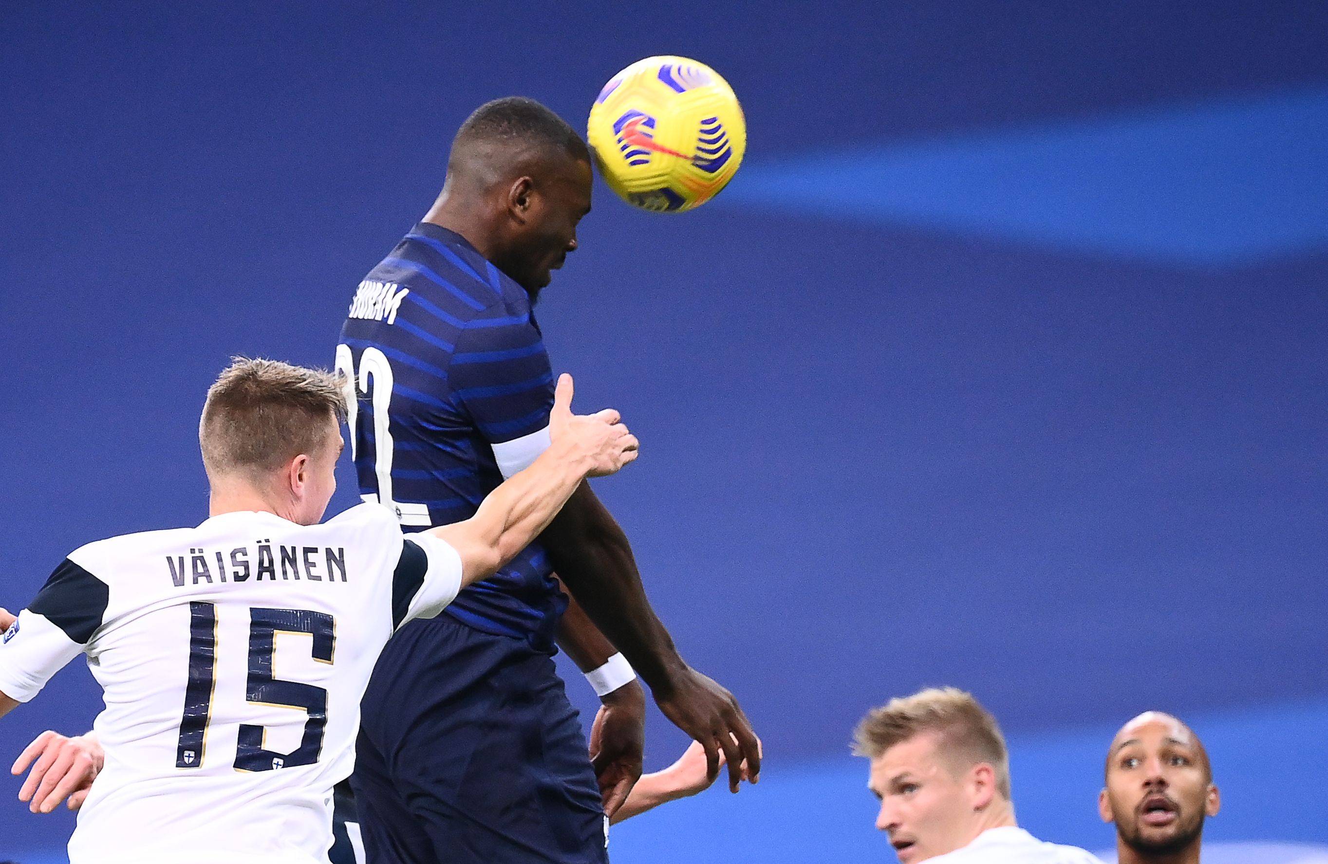 去意已决！蓝军大将自荐加盟AC米兰！顶薪免签6400万射手+中卫