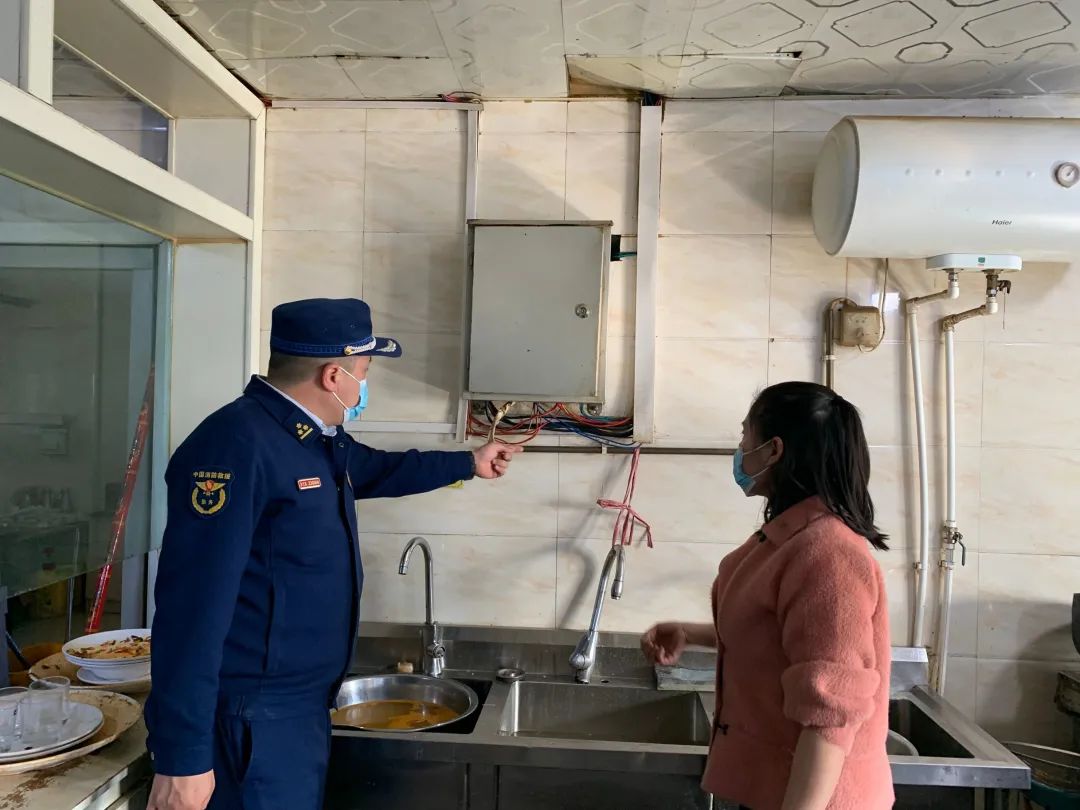 消防大队夏季火灾防控落实情况,塔城消防提醒雨天勿忘消防安全