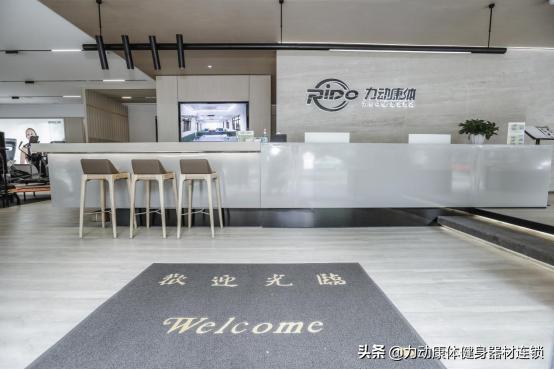 2000左右的按摩椅哪个牌子好,奥克斯和南极人哪个牌子按摩椅好