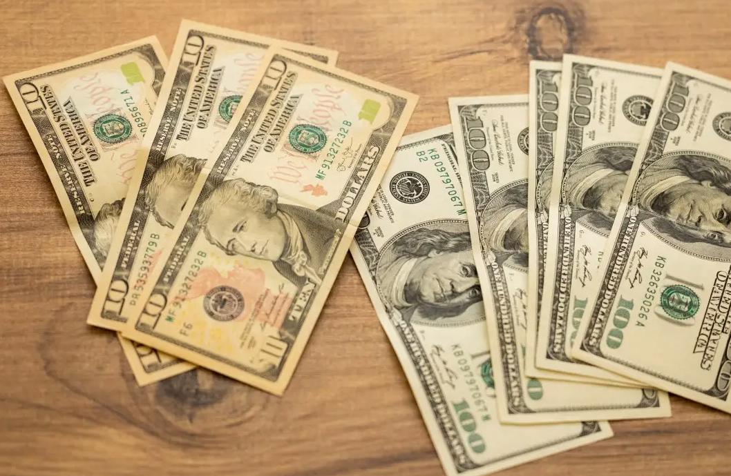 信用卡最低还款和分期还款区别,信用卡用最低还款还是分期还款好