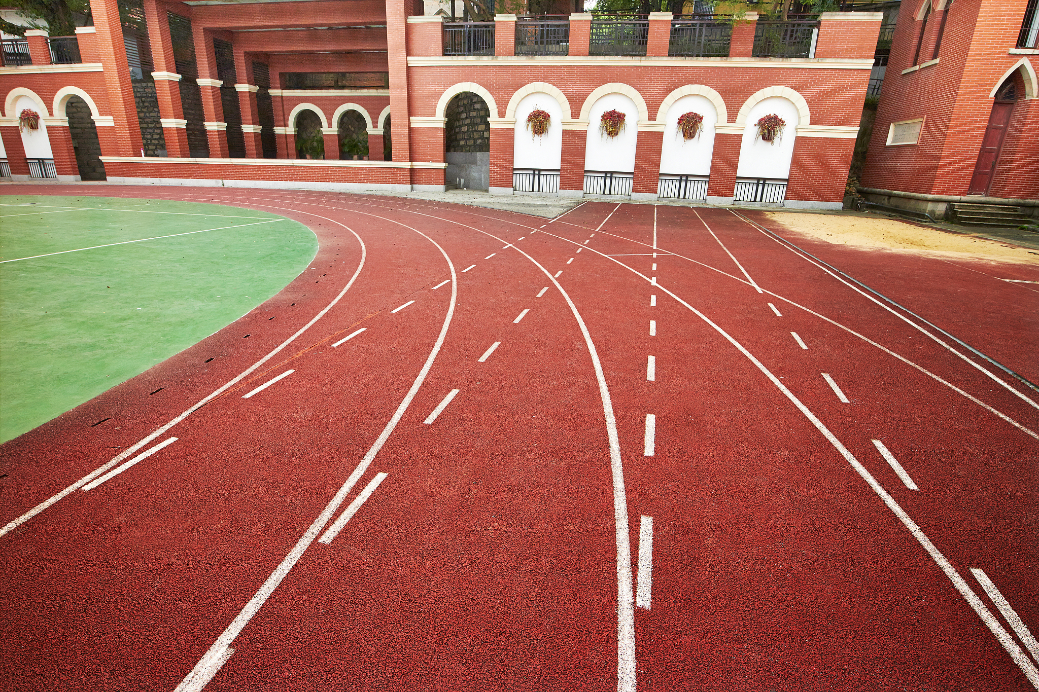 塑胶跑道标准尺寸,塑胶跑道宽度标准