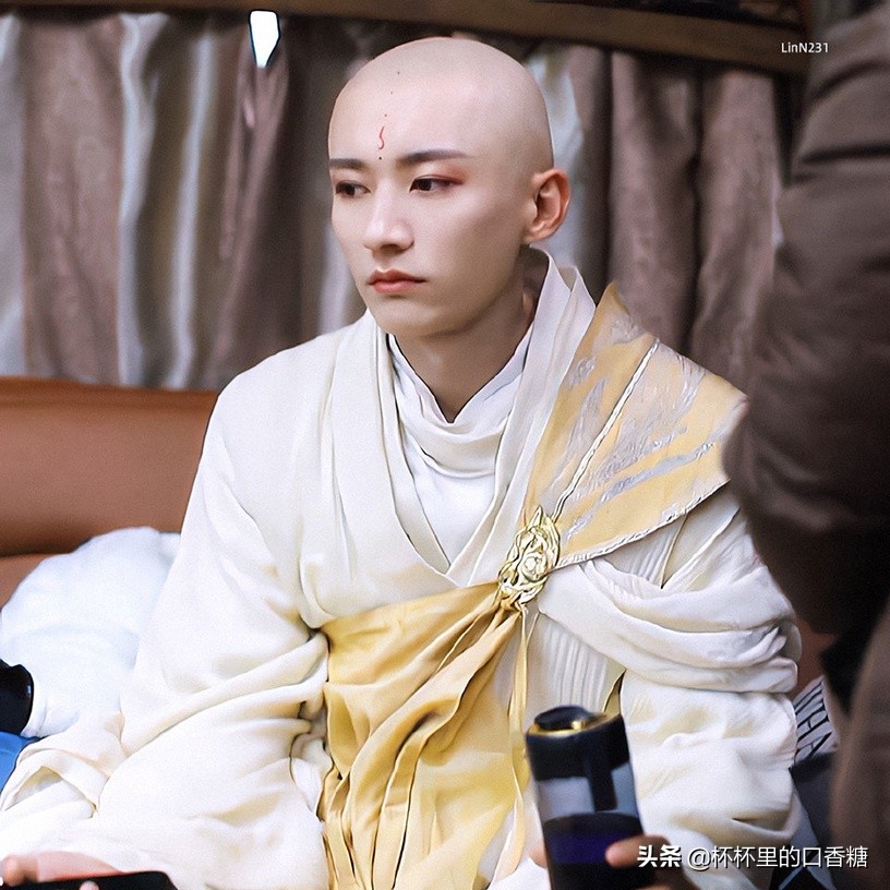 陈晓许凯对比照片,许凯陈晓帅气图片