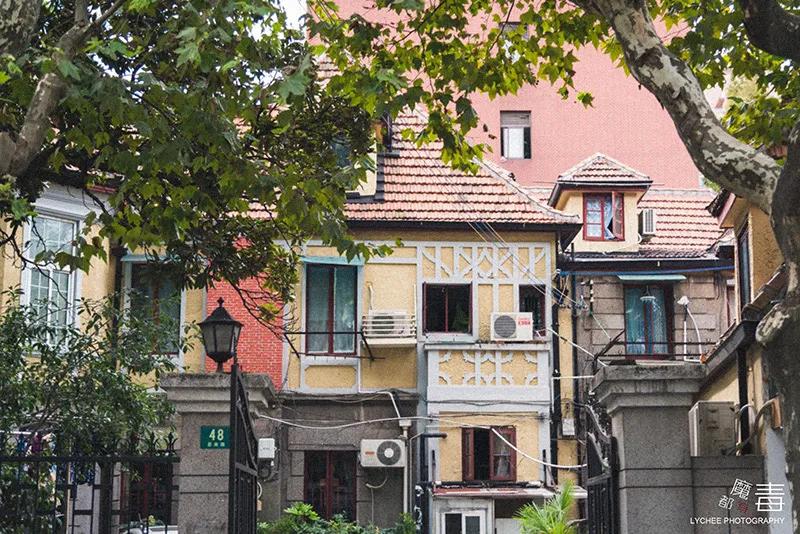 上海十大人气景点有外滩、南京步行街、上海迪士尼乐园…