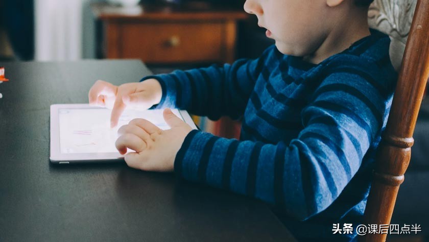 可以学英语的文字游戏,适合少儿英语学习的15种趣味游戏