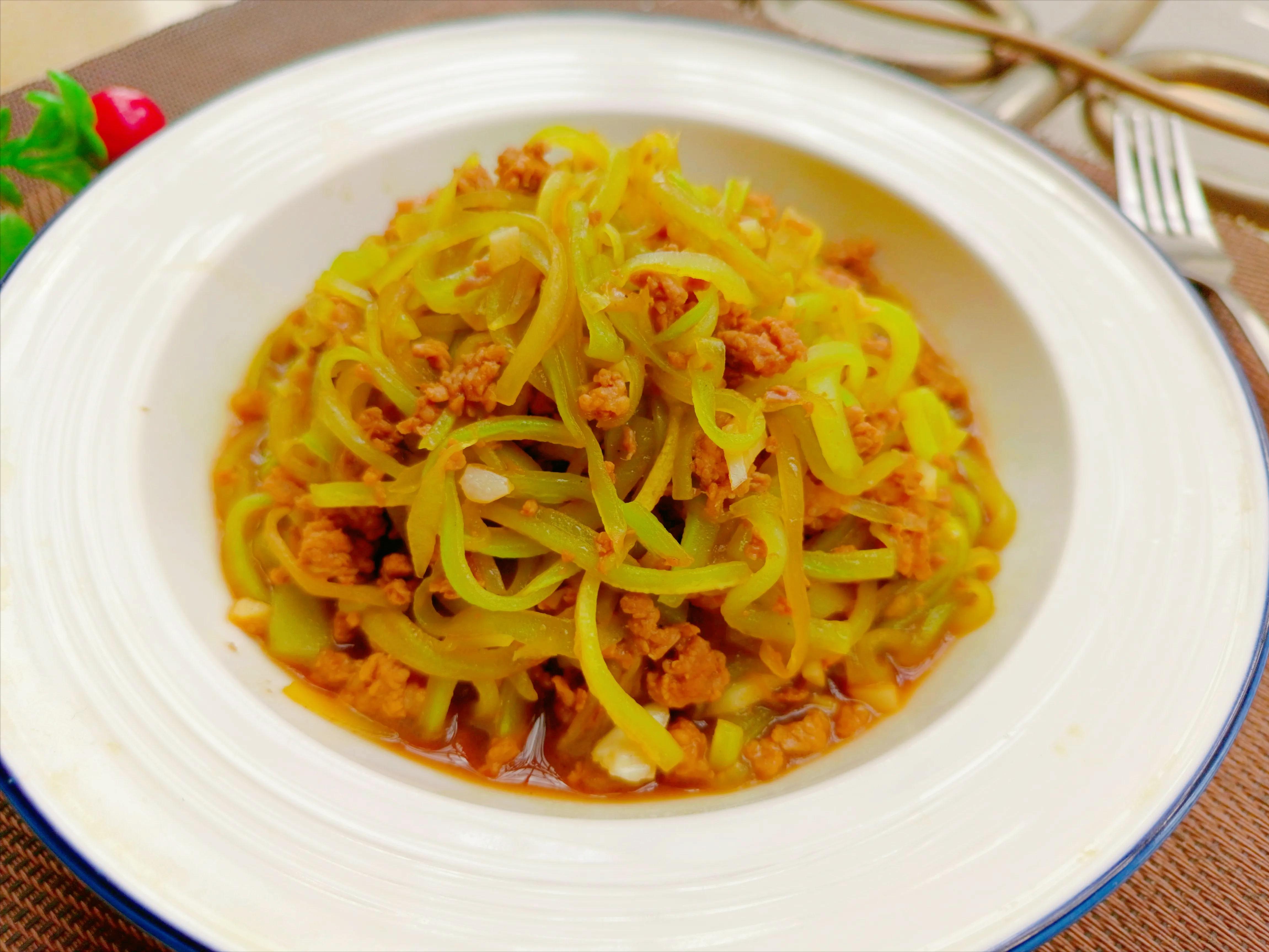 西红柿和豆腐可以给儿童吃吗,夏季孩子长高食谱西红柿