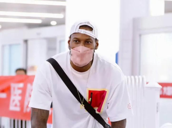 欢迎威姆斯抵达山西,威姆斯上山西男篮训练