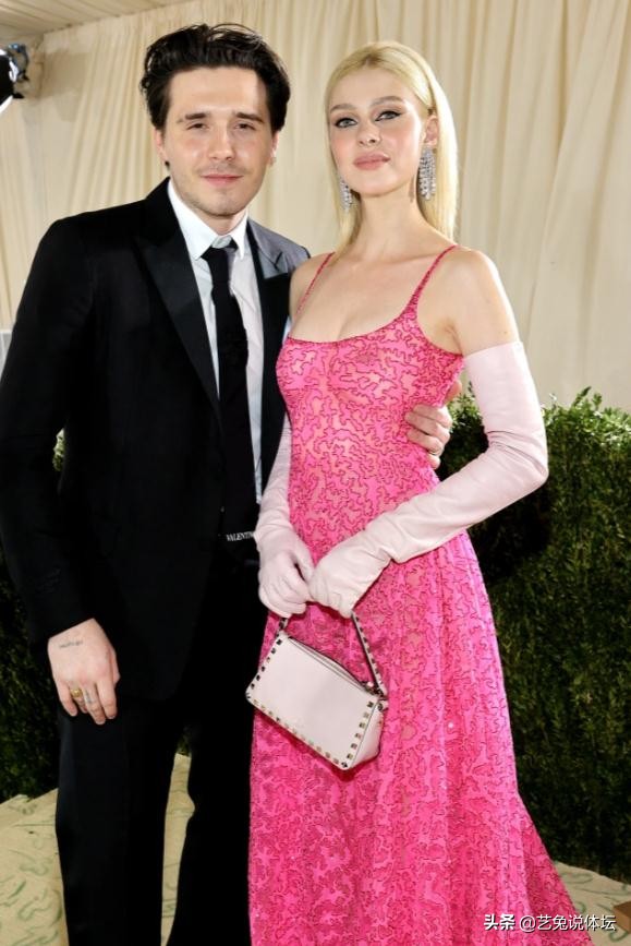 贝克汉姆21岁大儿子成豪门女婿,海王儿子结婚