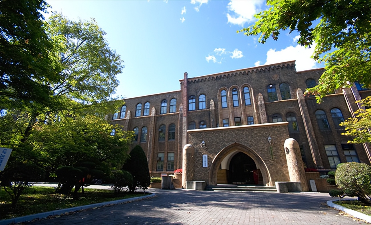 马云在东京教书说明什么,马云东京任教是真的吗