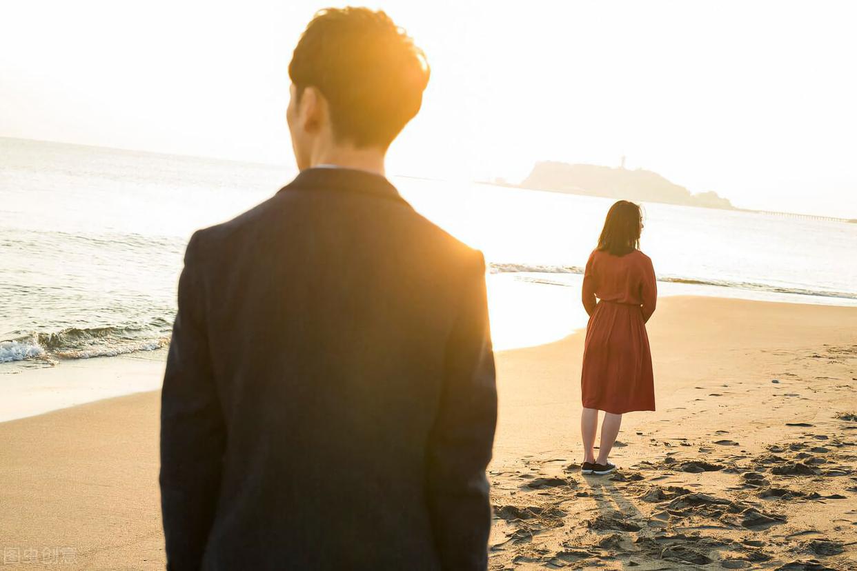 面对一个无理取闹的女人怎么办,面对女生无理取闹怎么哄她