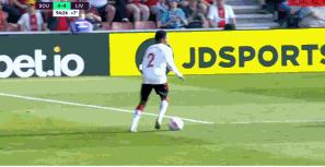 预测曼城4:1胜利物浦,联赛杯曼城0-2南安普顿