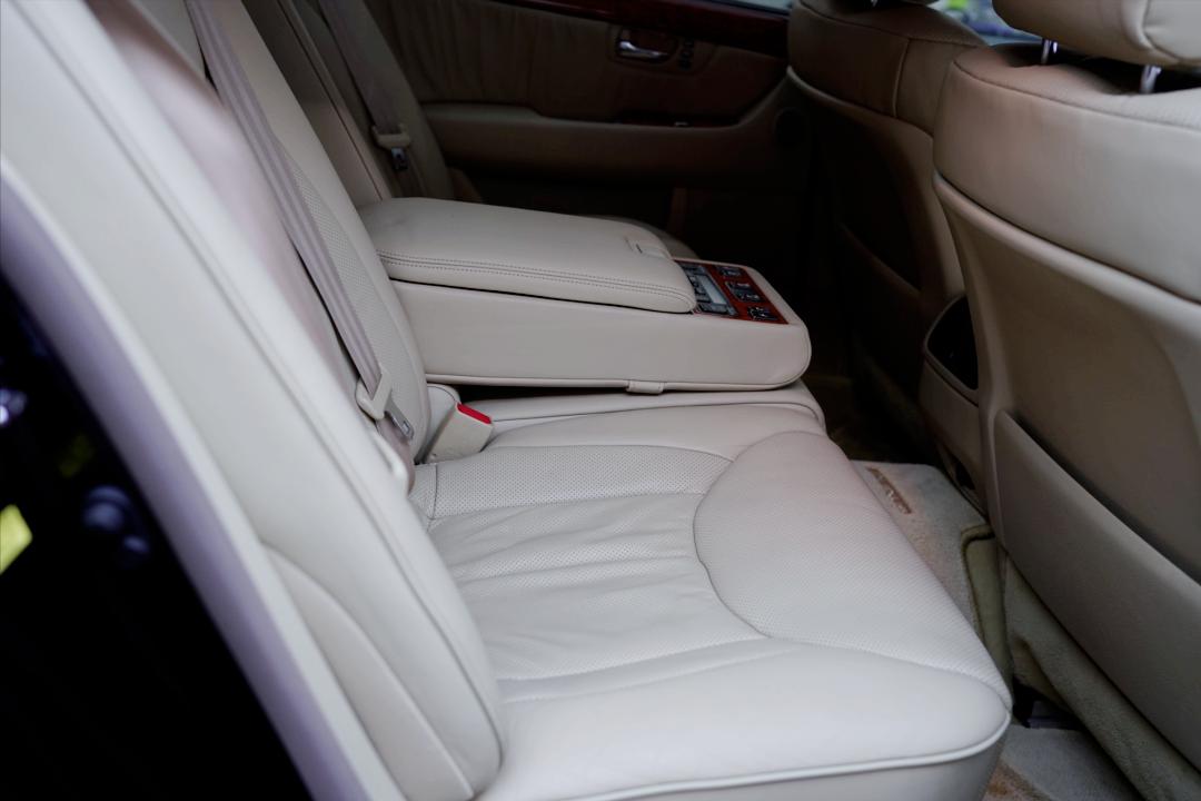 搞了辆“破烂不堪”05年凌志LS430，进厂翻新重造，复活又变新车