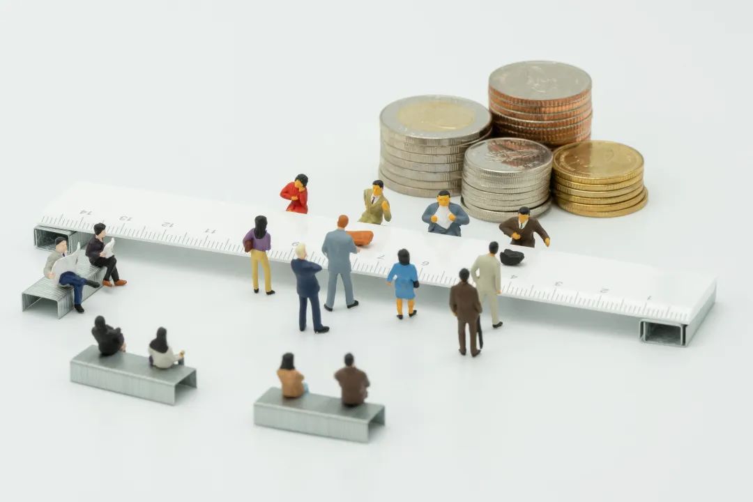 房贷lpr利率现在还是5.0下降到4.3,lpr利率降低0.1%每月房贷降多少