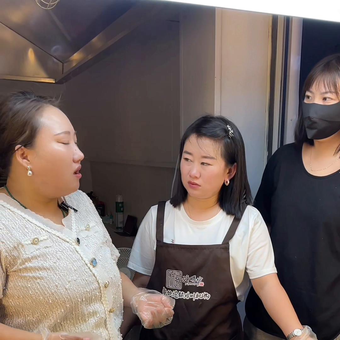 树高大别忘根做人不要忘本,树大莫忘根做人莫忘本原声