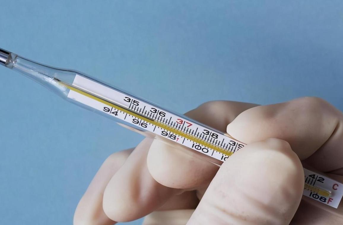 情侣间的“灌肠游戏”影响身体健康吗？听听医生怎么说