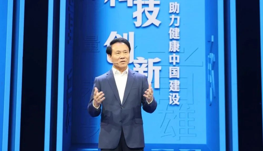 医者仁心致敬健康,医者仁心健康向未来