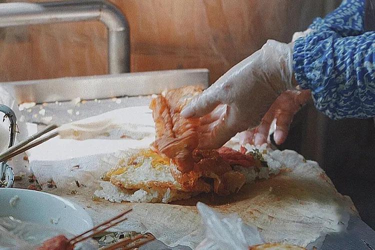 中国最好吃的小吃城市排名,中国十大名吃城市