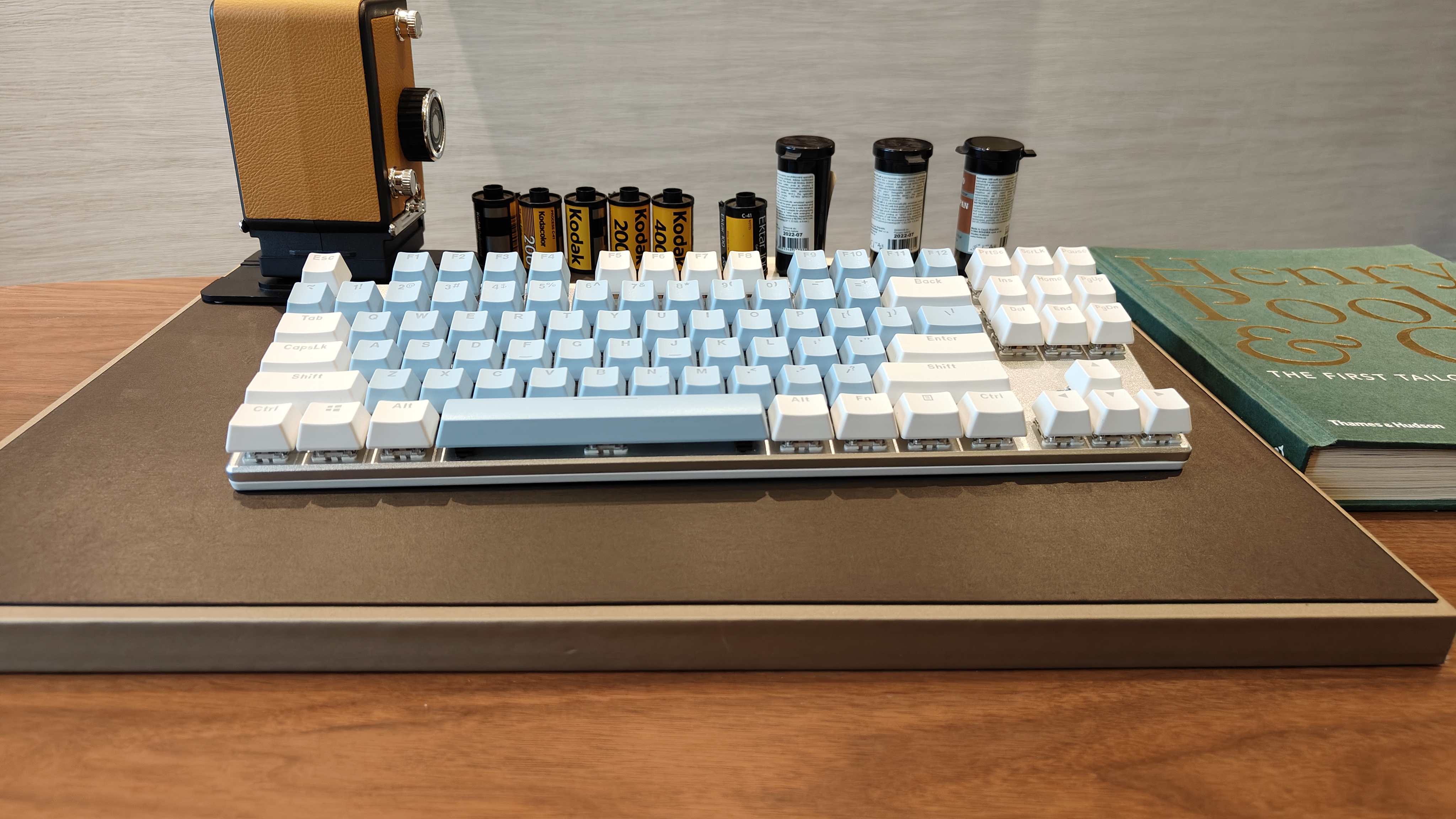 达尔优ek815百元游戏机械键盘推荐,达尔优ek815键盘怎么调灯光颜色