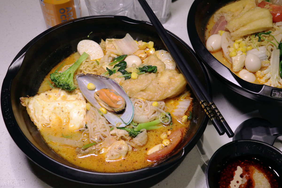 杨国福凭什么是麻辣烫之王,为什么杨国福麻辣烫生意一落千丈