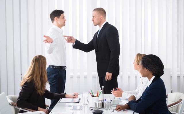 领导打压人怎么反击,领导打压你的化解方法