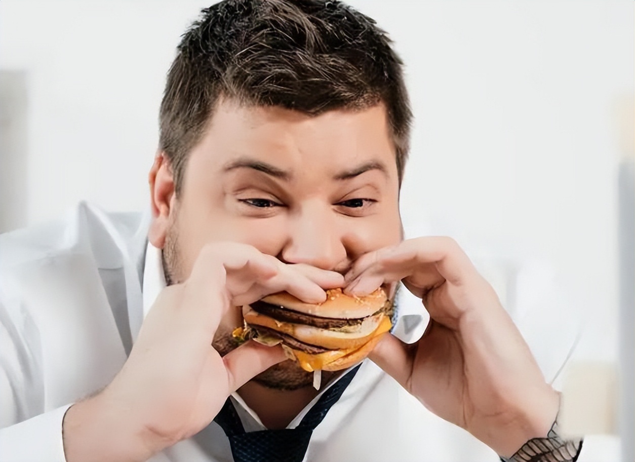 每次都吃撑但是饿得很快是什么病,很容易饿吃一点就撑是什么原因