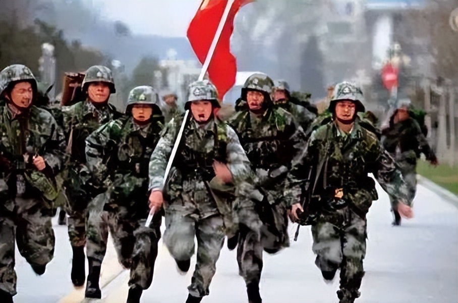 抗战老兵缴获日本一把刀,抗日战争日本商人卖武器