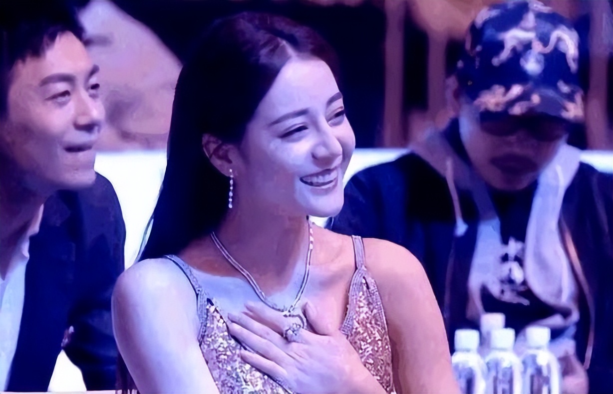 网友解读迪丽热巴回应金星吐槽,迪丽热巴被金星吐槽反击