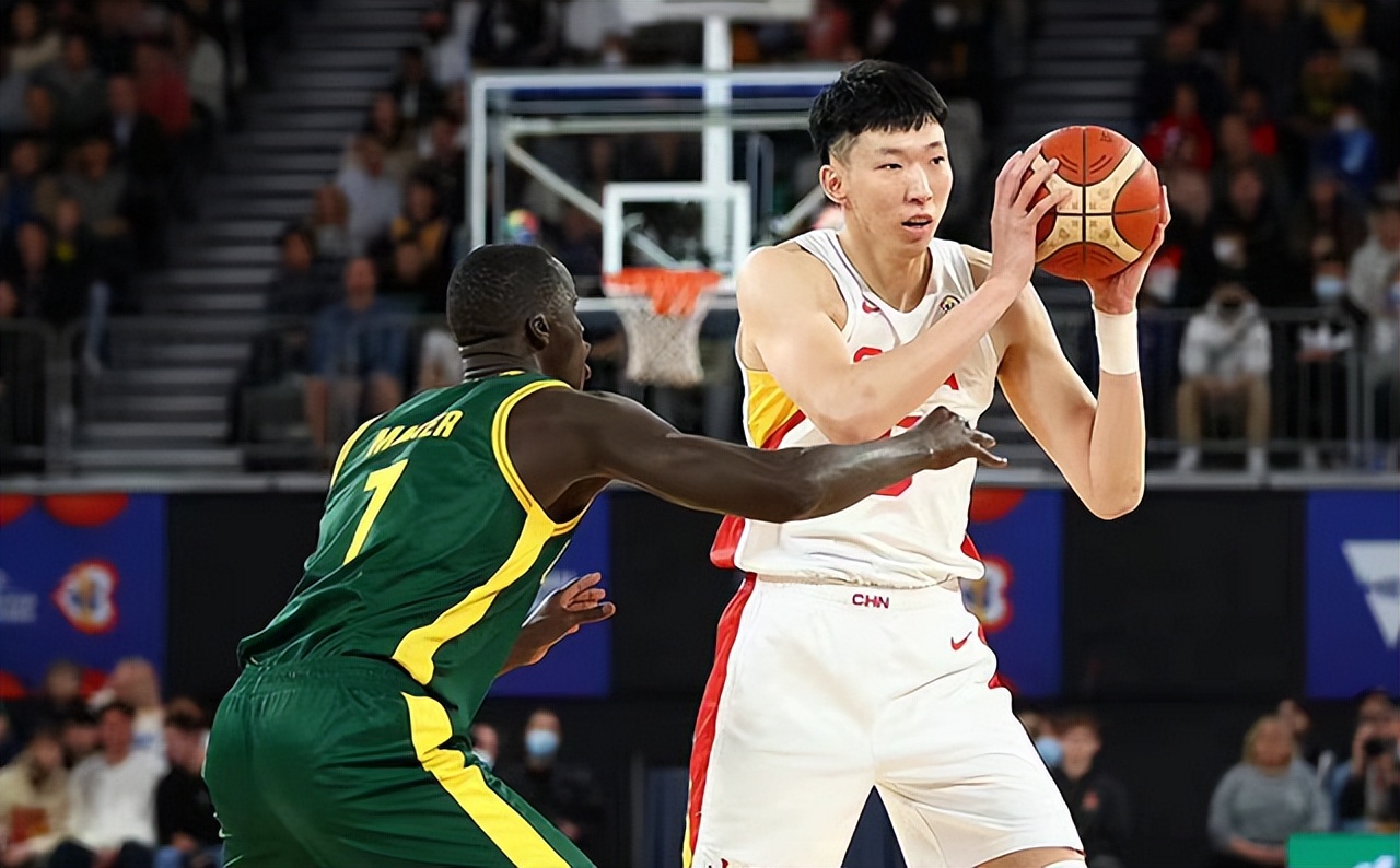 盘点cba历史十大中锋,cba总决赛姚明51分21篮板