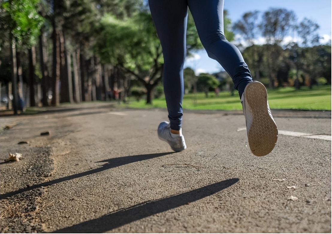 女大学生把30厘米“兔兔管”插入体内：上瘾*行为性**，害了多少人？