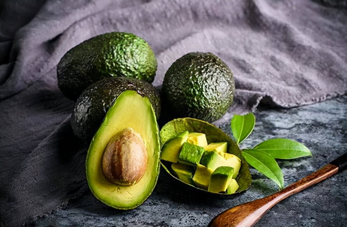 孕期吃什么食物有营养又不发胖,孕期吃哪些食物不胀气