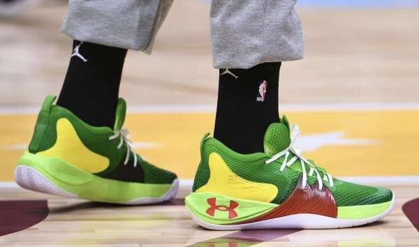 2022全明星战靴,2024年nba全明星名人赛上脚球鞋