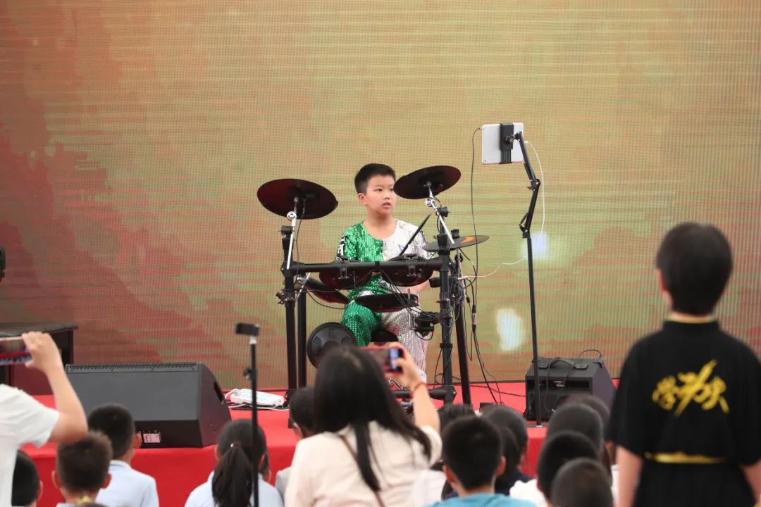 快乐成长幼儿园六一儿童节,快乐儿童六一