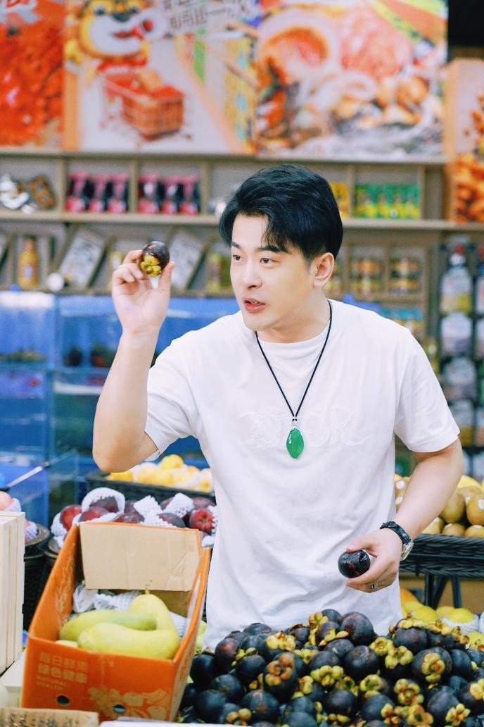 辛巴打造辛选农业板块总部，乌什助农活动志愿服务活动